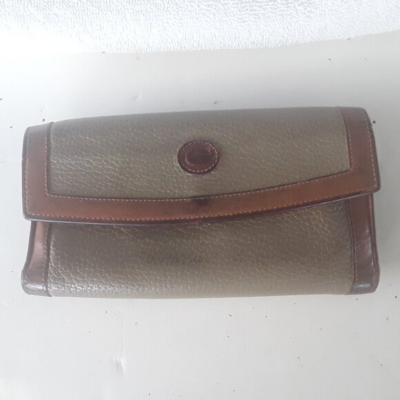 Dooney & Bourke 1990's CheckBook Wallet. Pebble Leather - Picture 1 of 16
